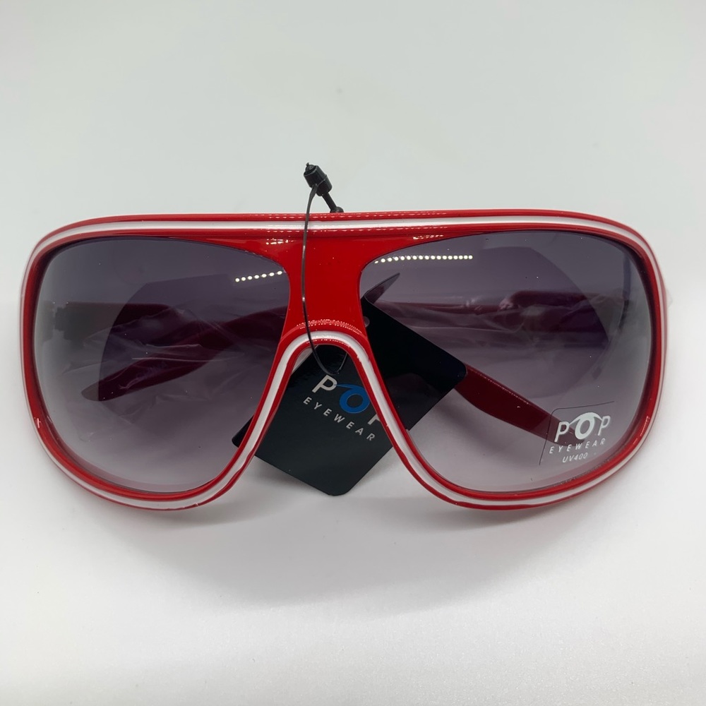 Pop eyewear